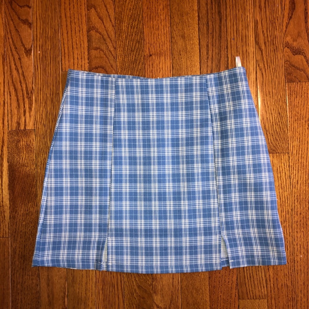 NWOT Plaid Blue Mini skirt😇